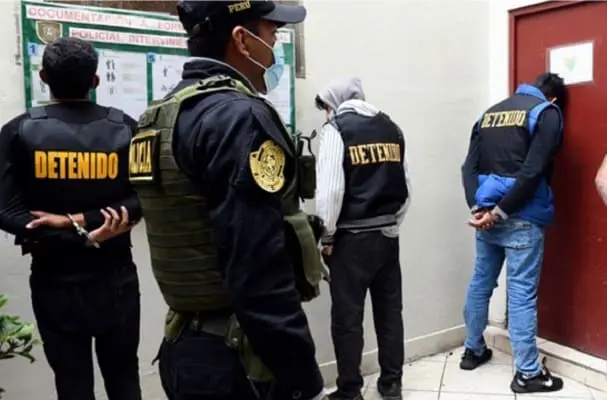 Asistencia Legal en Casos de Detencion y Procedimientos Judiciales Articulo